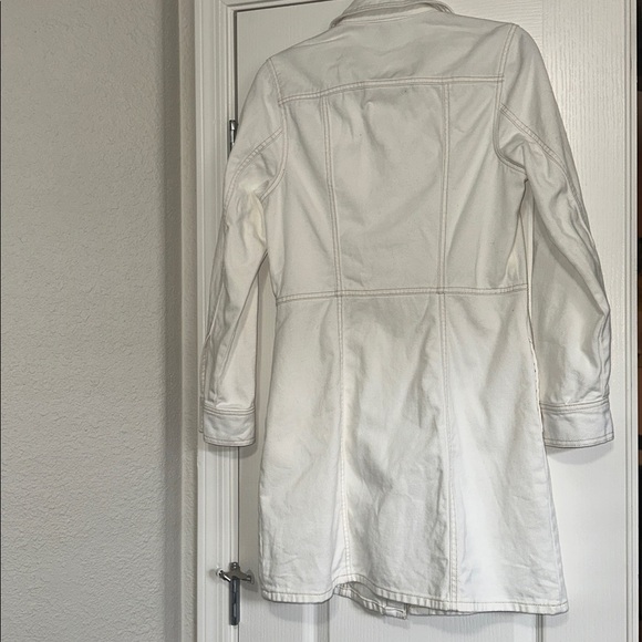 Frye Long White Denim Jacket size Small - Picture 4 of 10